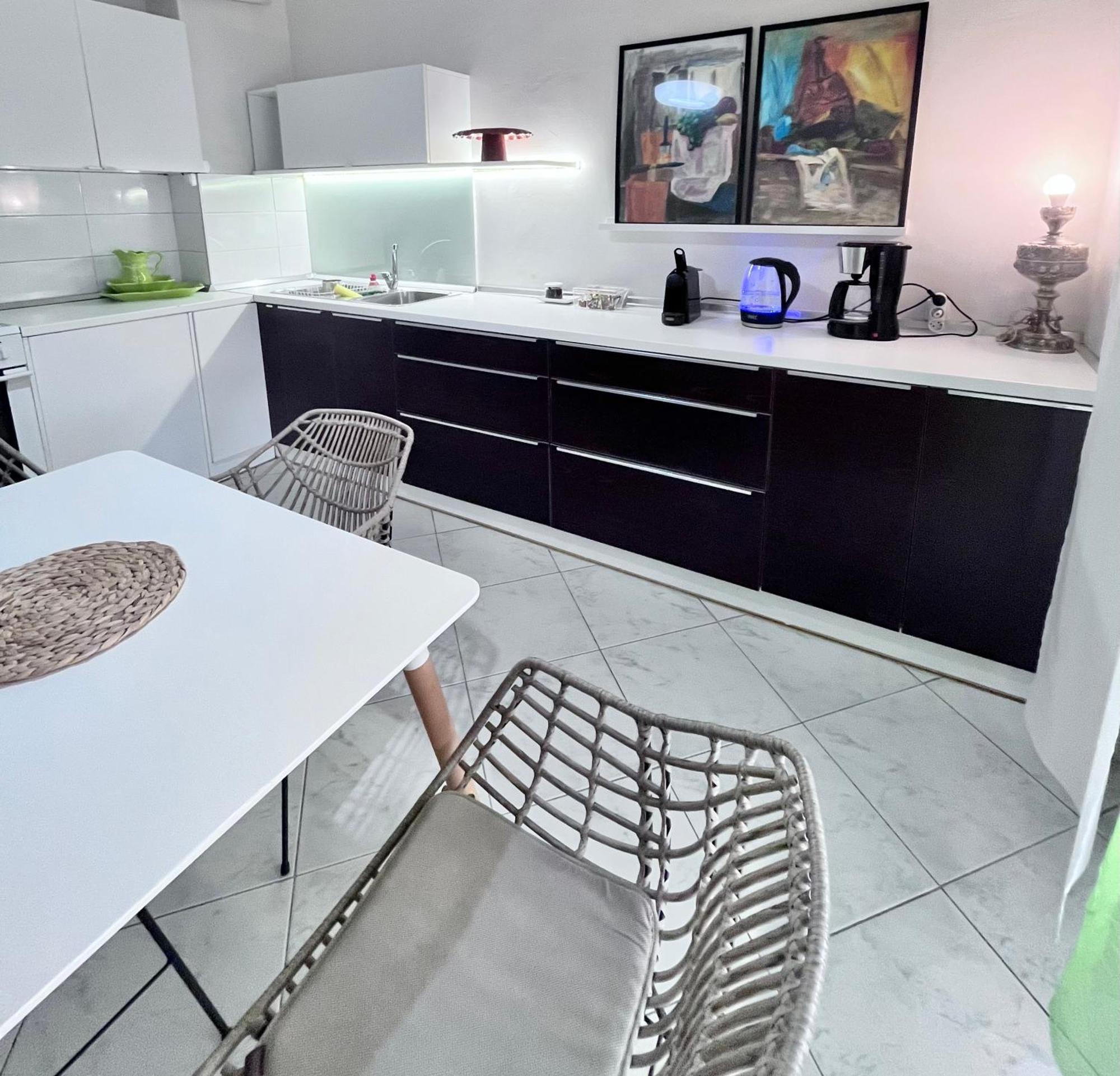 Central 7 - Stylish Apartment Κομοτηνή Εξωτερικό φωτογραφία